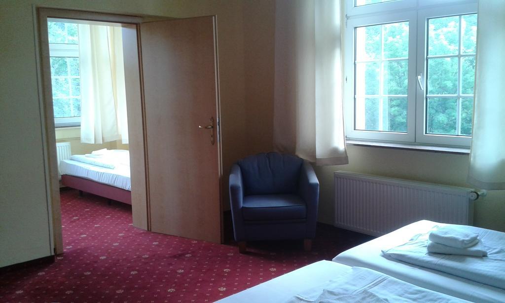 Hotel Stubenberg Gernrode  객실 사진